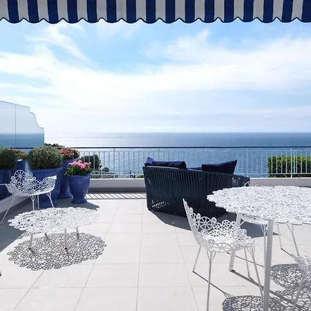 Magnifique 2 Pieces Vue Mer Roquebrune-Cap-Martin